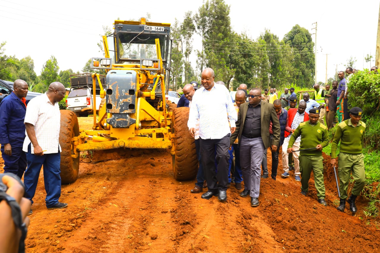 GOVERNOR NYARIBO CALLS FOR POLITICAL UNIT FOR THE SAKE OF COUNTY DEVELOPMENT.